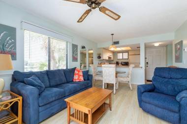 Ocean Village Club N33