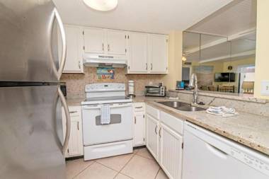 3207 Near Ocean 2nd Floor NW