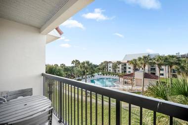 Ocean Village Club Q34