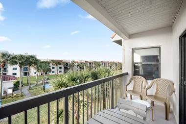 Ocean Village Club Q34