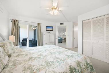 Ocean Village Club P32