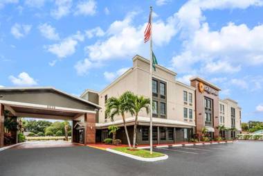 La Quinta by Wyndham St. Petersburg Northeast *Newly Renovated