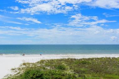 213 Madeira Norte Condo