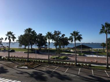 Sea Breeze Manor Inn