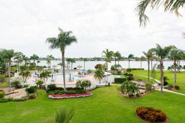 Bahia Vista 11-337 2 Bedrooms Views Heated Pool Sleeps 6