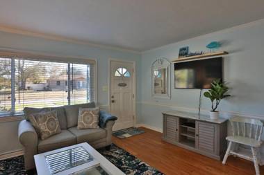 Gulfport Coastal Cottage