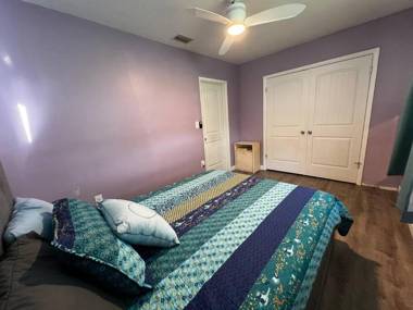 Tropical Oceanfront Oasis 2 Bedroom House with Saltwater Swimming Pool