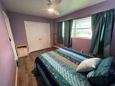 Tropical Oceanfront Oasis 2 Bedroom House with Saltwater Swimming Pool