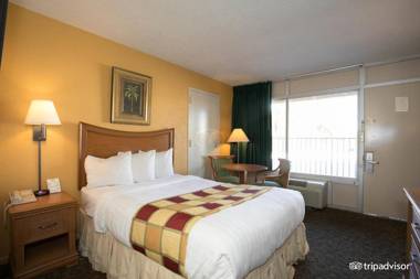 Budget Inn Sanford International Airport