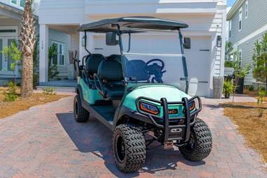 The Sleeping Queens at Prominence 30A