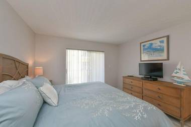 Palm Bay Club by Beachside Management