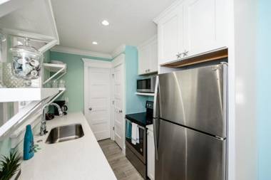 Tropical Breeze Resort