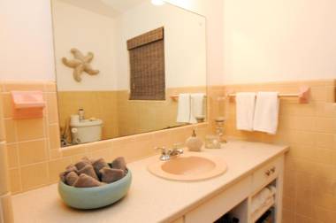 Fantastic Island House of Siesta