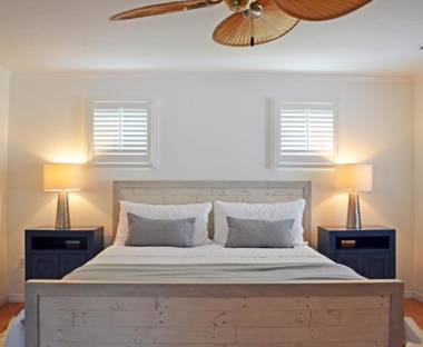 Shell Beach - The Treehouse 210