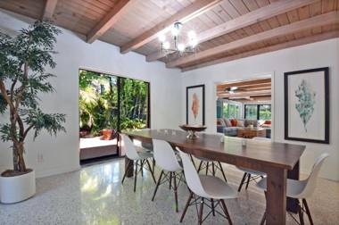 Shell Beach Hideaway 157