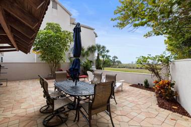 NEW Location Location Location! On the BEACH Walk to VILLAGE