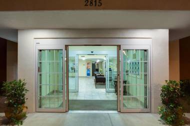 Candlewood Suites Tallahassee an IHG Hotel