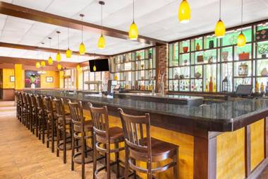 Ramada by Wyndham Tampa Airport Westshore