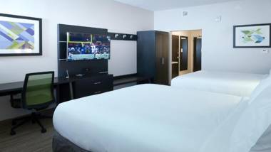 Holiday Inn Express & Suites - Tampa East - Ybor City an IHG Hotel