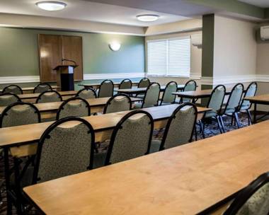 Quality Inn & Suites Near Fairgrounds & Ybor City