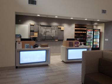 Holiday Inn Express Tampa North Telecom Park an IHG Hotel