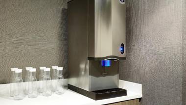 AC Hotel by Marriott Tampa Airport