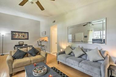 Pet-Friendly Tampa Condo with Community Pool!