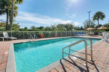 Best Western Lake County Inn & Suites