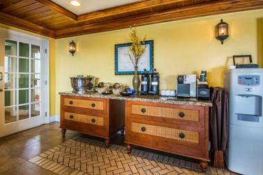 Dove Creek Resort & Marina