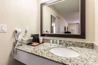 Quality Inn Palm Beach International Airport