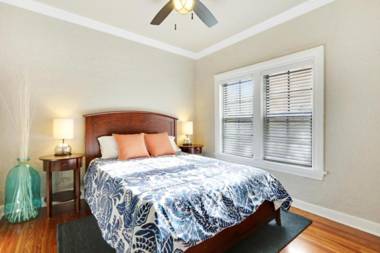 Casa Bronce - Renovated 2bd-1ba with Private Pool