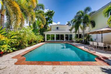 Villa Dolce Vita - 4bd-4ba - Private Pool-Parking