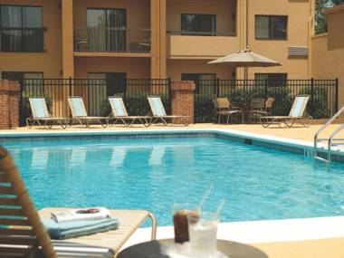 Courtyard by Marriott Atlanta Executive Park/Emory