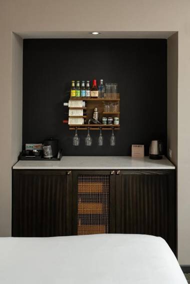 Epicurean Atlanta Autograph Collection