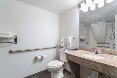 Quality Inn & Suites Augusta I-20