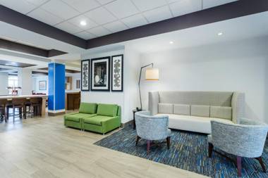 Holiday Inn Express & Suites Bremen GA an IHG Hotel