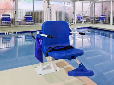 Holiday Inn Brunswick-I-95 (Exit 38)