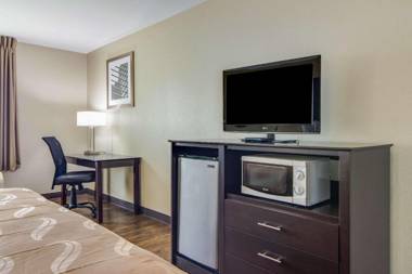 Quality Inn & Suites Canton GA