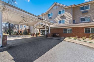 Sleep Inn & Suites Columbus-Fort Benning Area
