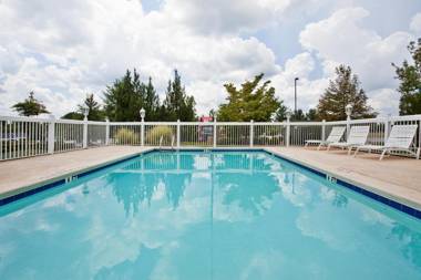 Country Inn & Suites by Radisson Columbus GA