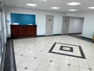 COMMERCE INN Near SK Battery Plant