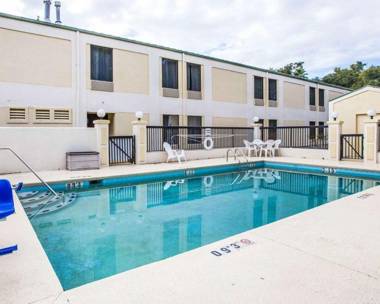 Quality Inn Darien-North Brunswick