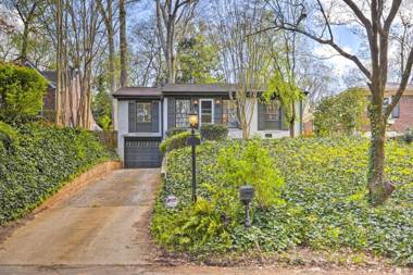 Charming Decatur Home about 5 Mi to Dtwn Atlanta!