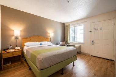 Studio 6-Duluth GA - Atlanta - Gwinnett Place