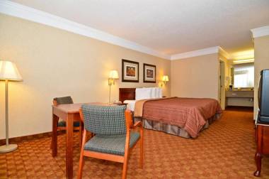 Peach State Inn & Suites