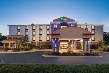 Holiday Inn Express Hotel & Suites Lavonia an IHG Hotel