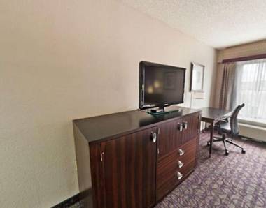 Holiday Inn Express Atlanta West - Theme Park Area an IHG Hotel