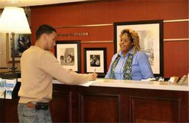 Hampton Inn Macon - I-475