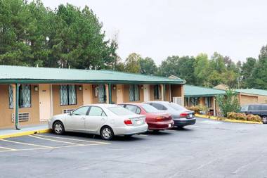 OYO Hotel Macon GA West