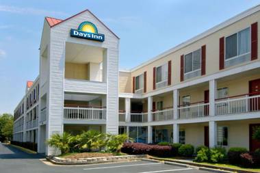 Days Inn by Wyndham Marietta-Atlanta-Delk Road